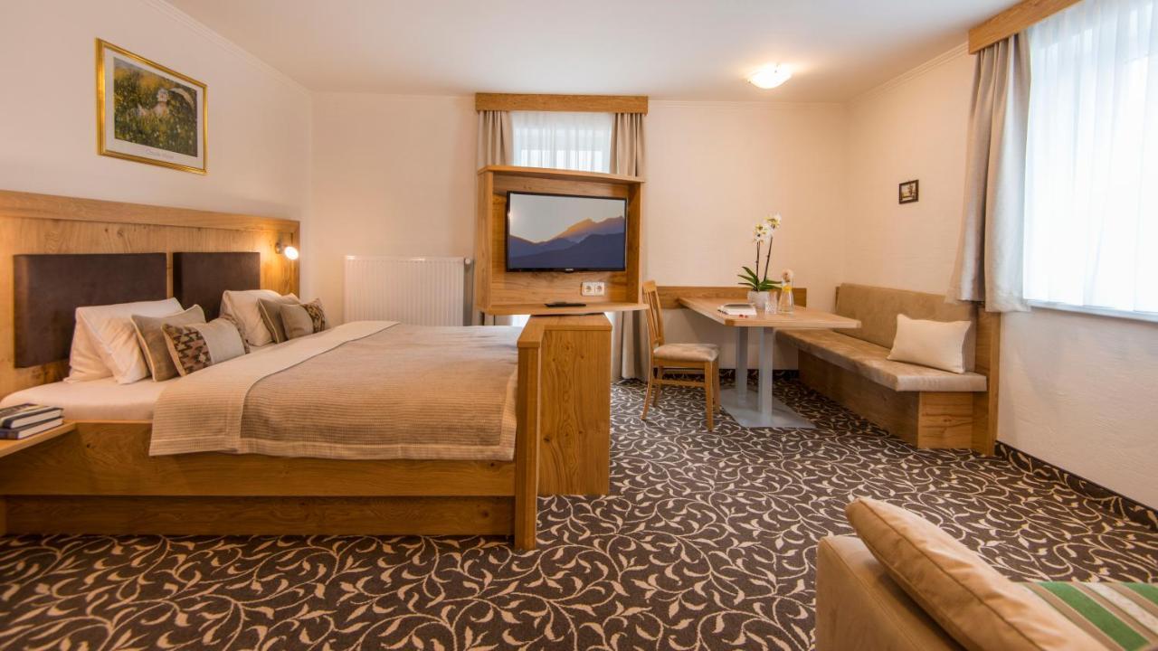 Pension Appartements Gabriele Bad Gastein Ngoại thất bức ảnh