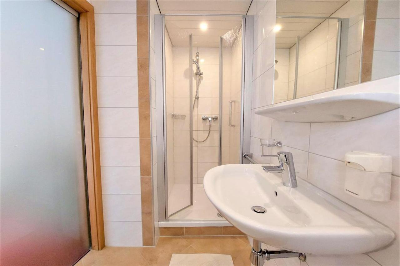 Pension Appartements Gabriele Bad Gastein Ngoại thất bức ảnh