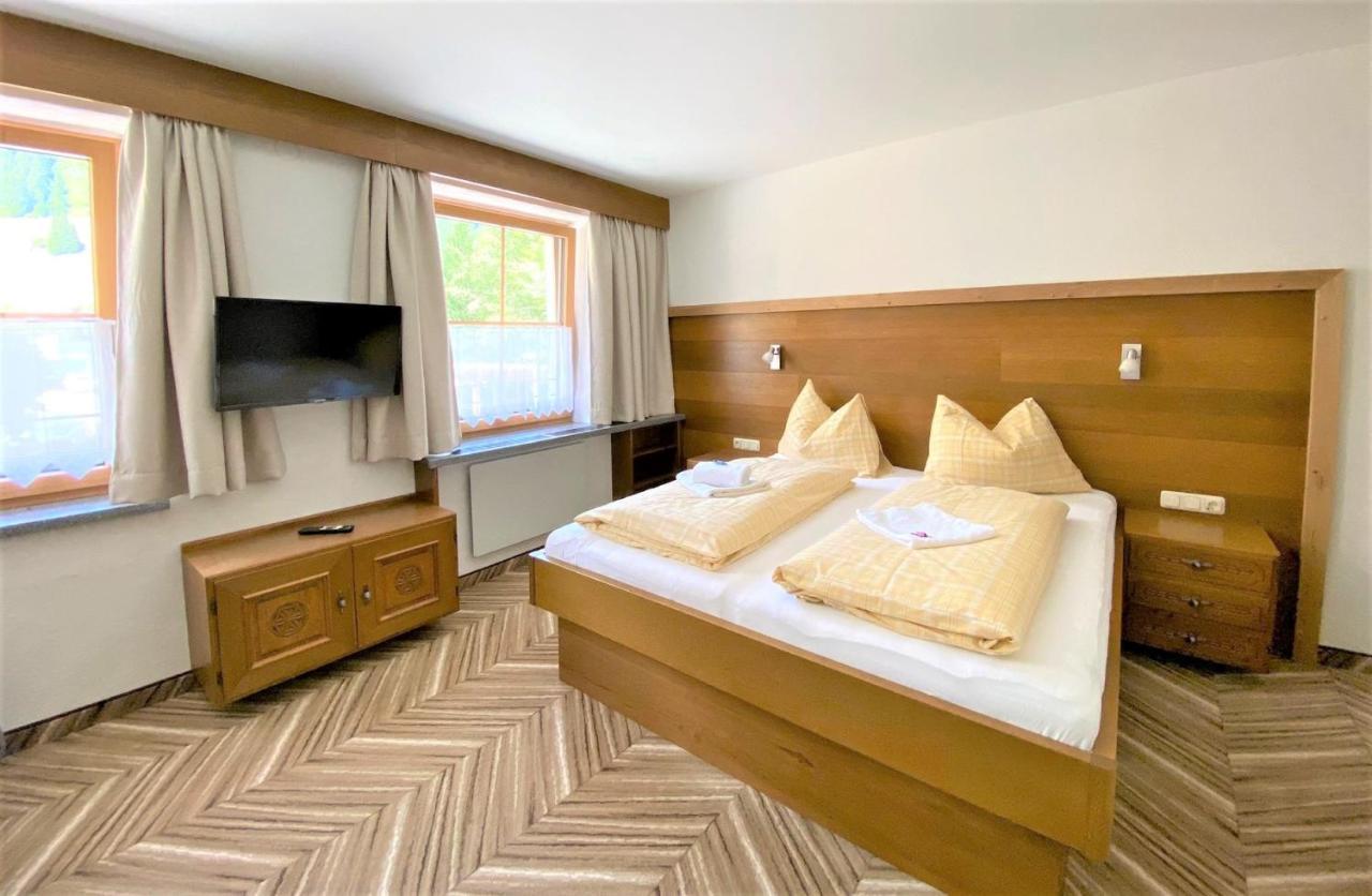 Pension Appartements Gabriele Bad Gastein Ngoại thất bức ảnh